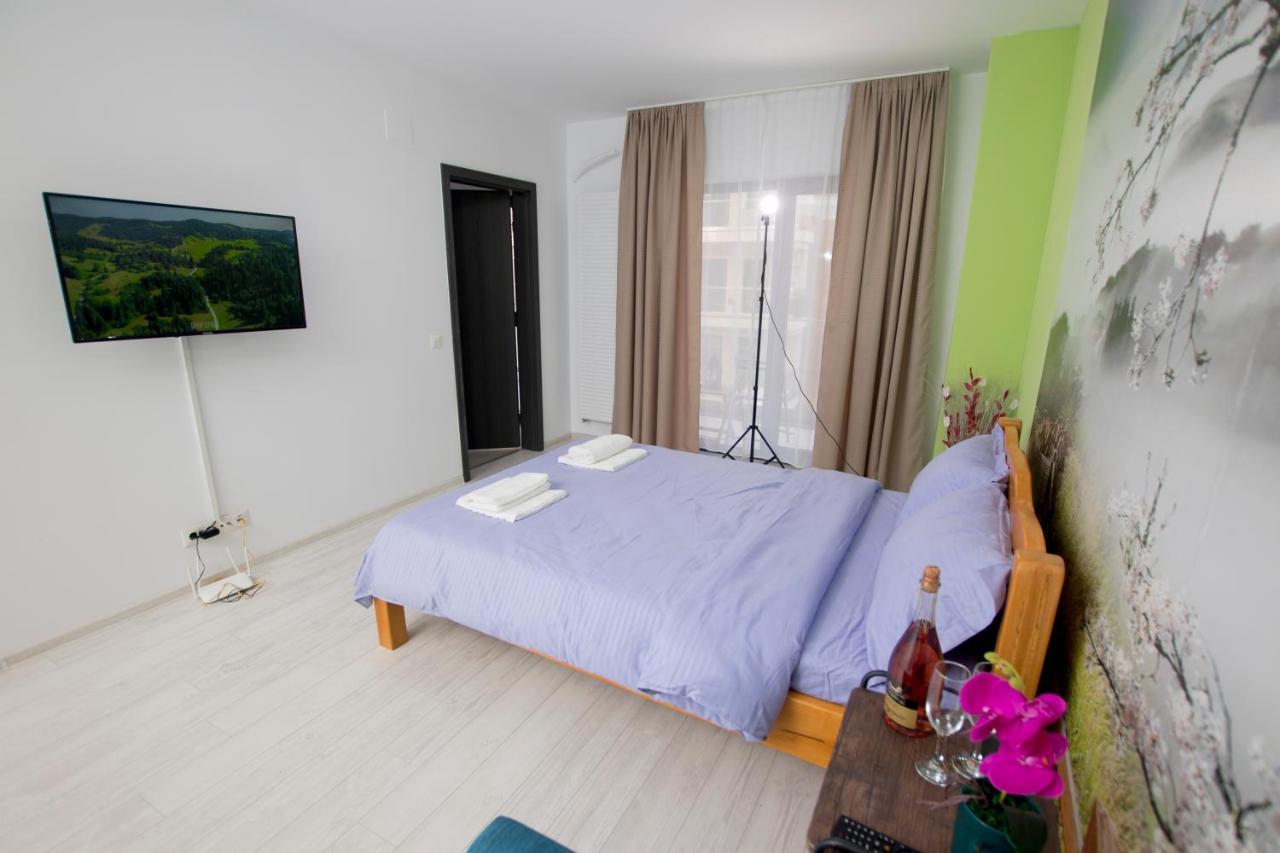 Studio Moghioros Park Bucureşti Exterior foto