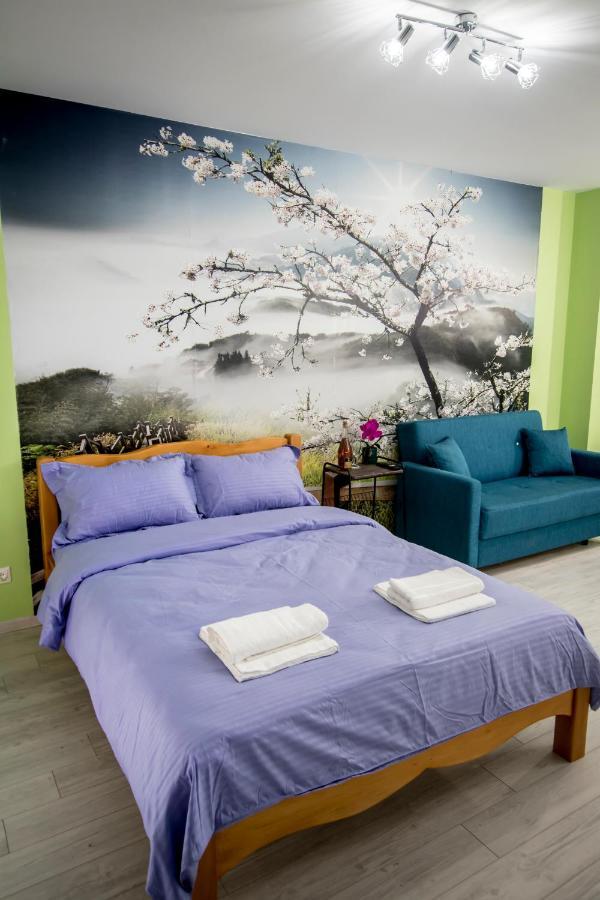 Studio Moghioros Park Bucureşti Exterior foto