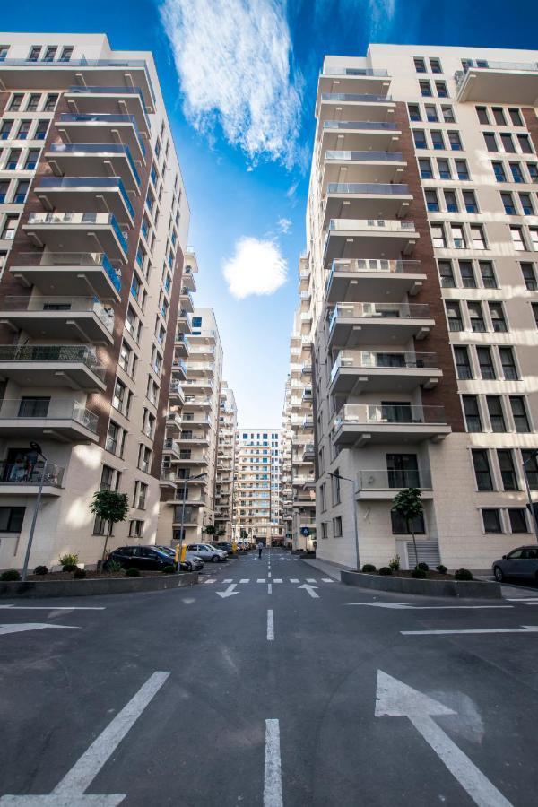 Studio Moghioros Park Bucureşti Exterior foto